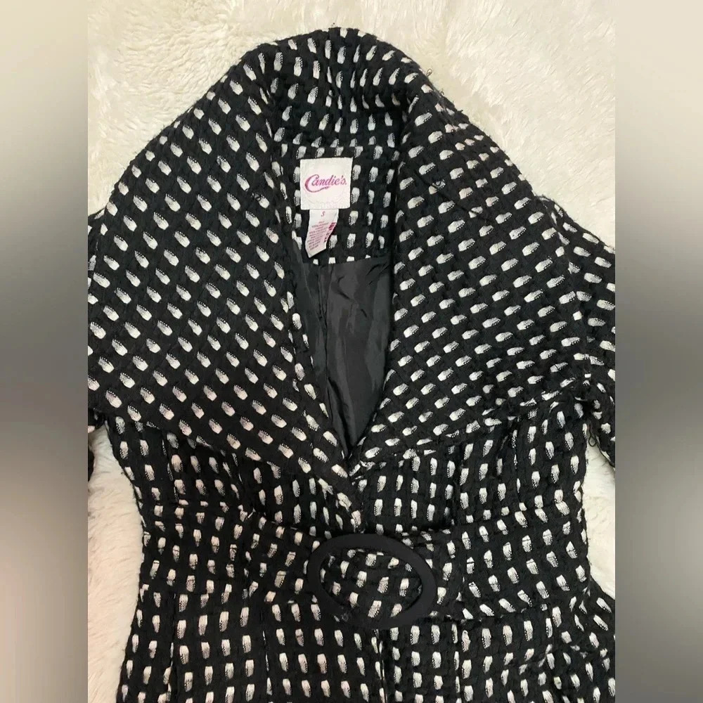Candies fit and flare with buttons and belt black and white  coat size small - Picture 4 of 13
